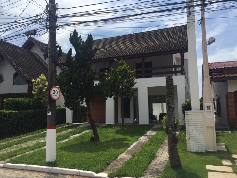 Casa no condomínio Bougainvill